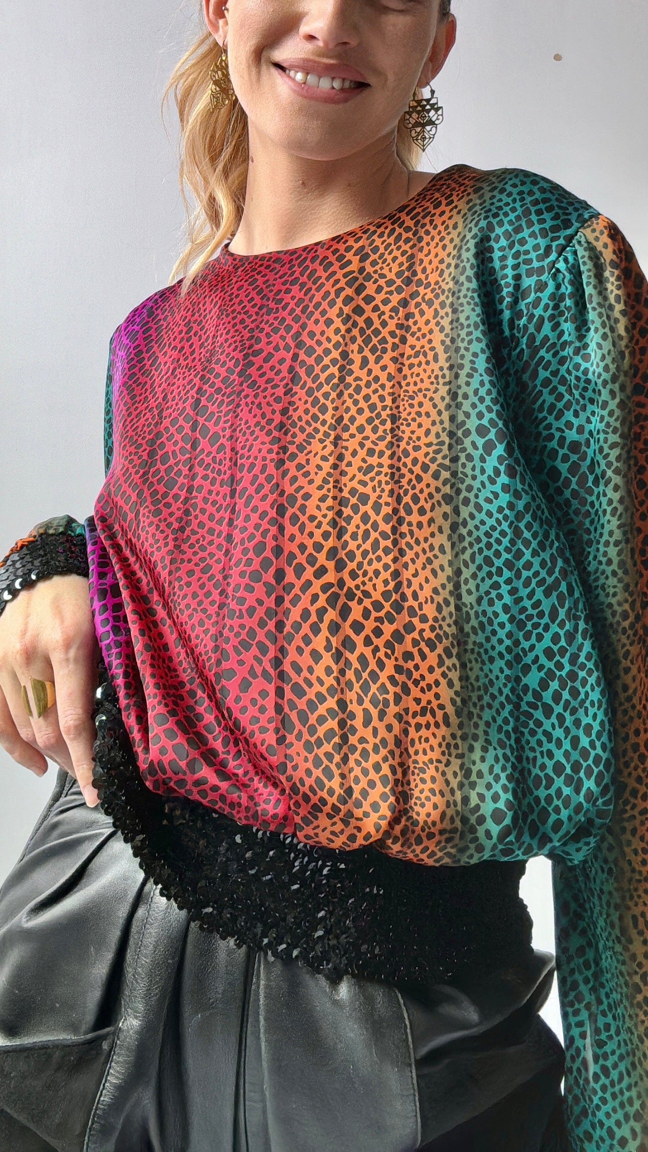 SisterGolden Tops Rainbow Leopard Vintage Top