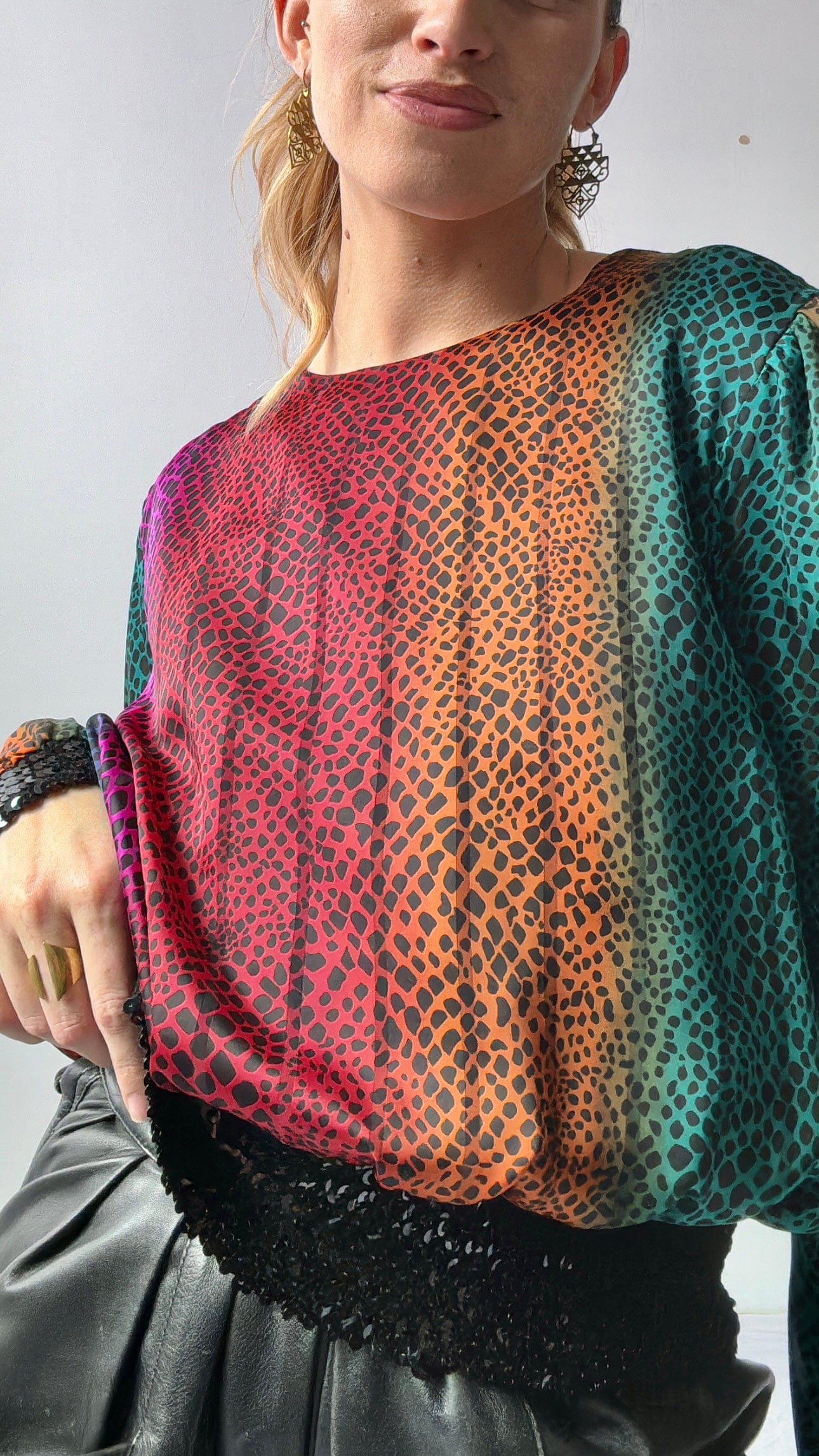 SisterGolden Tops Rainbow Leopard Vintage Top