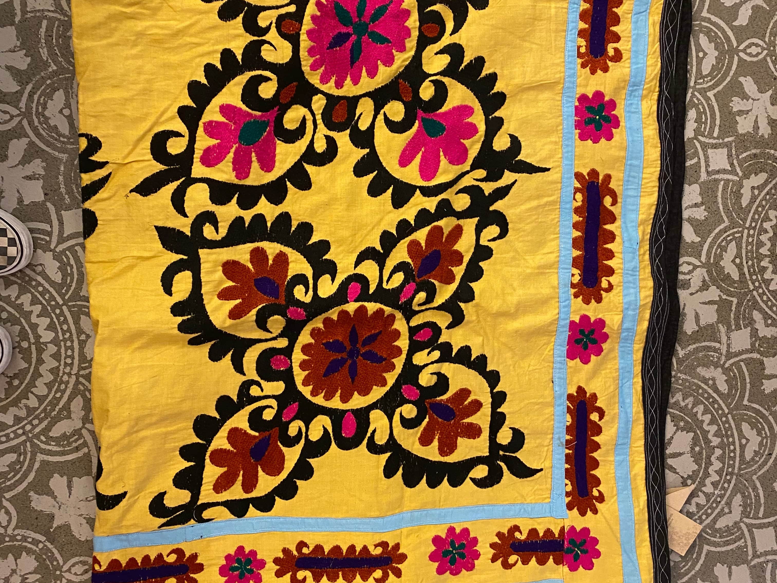 Sistergolden Uzbek Suzani Louise