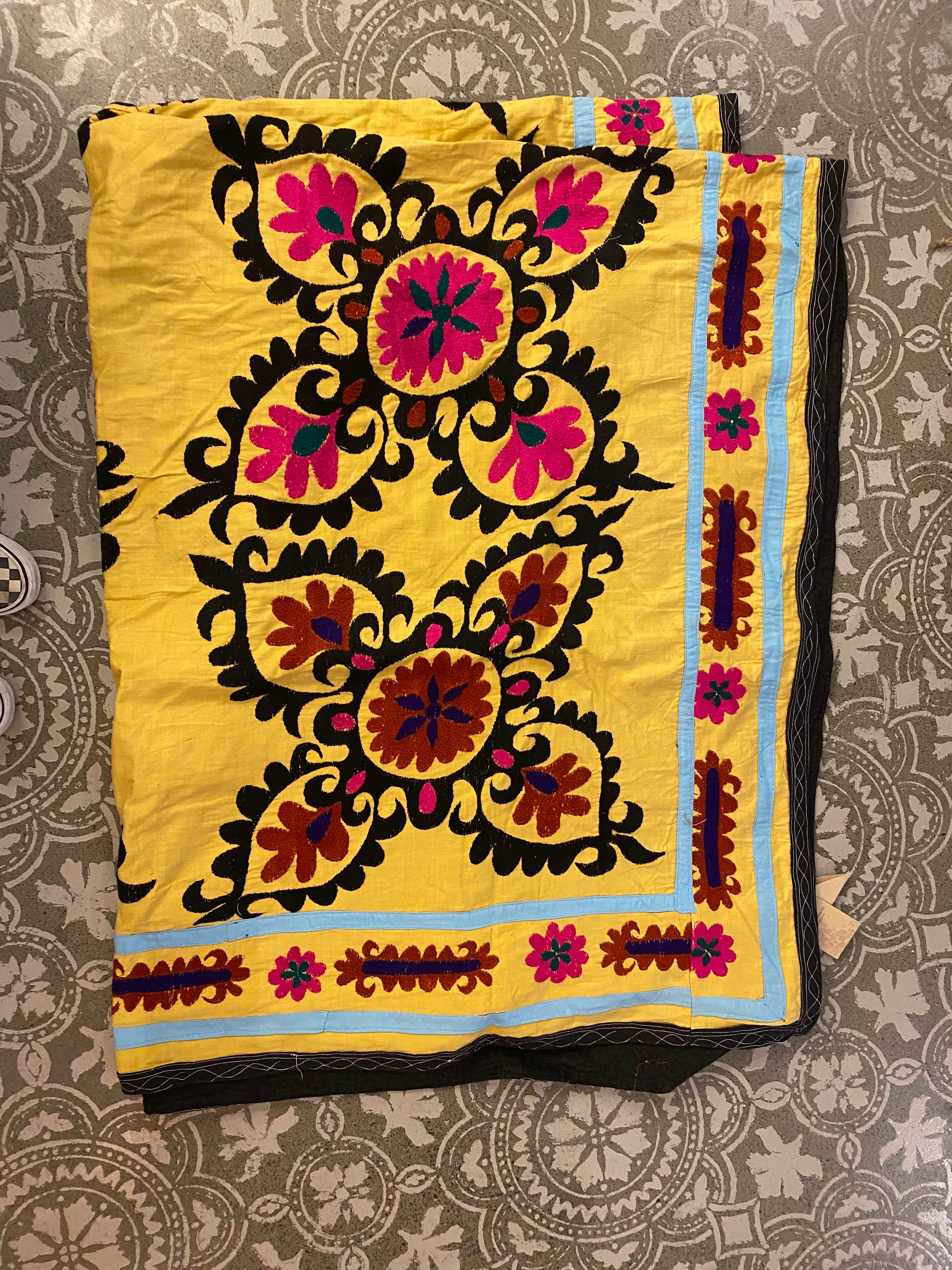 Sistergolden Uzbek Suzani Louise