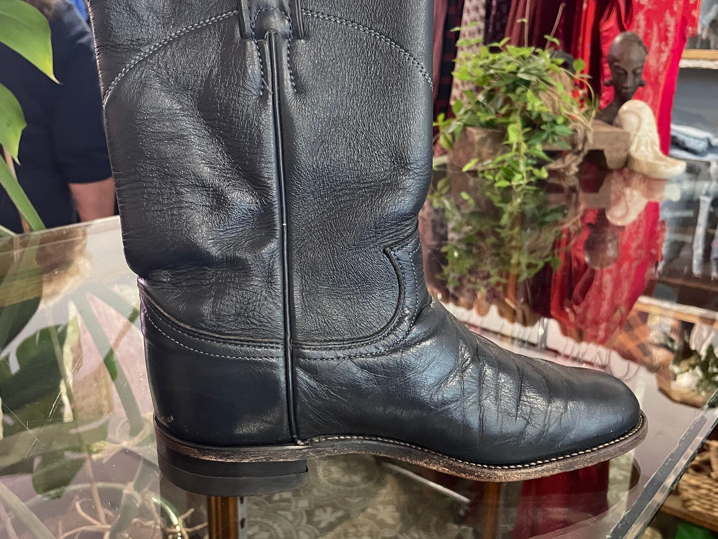 Sistergolden Vintage Cowboy Boots Dumplin