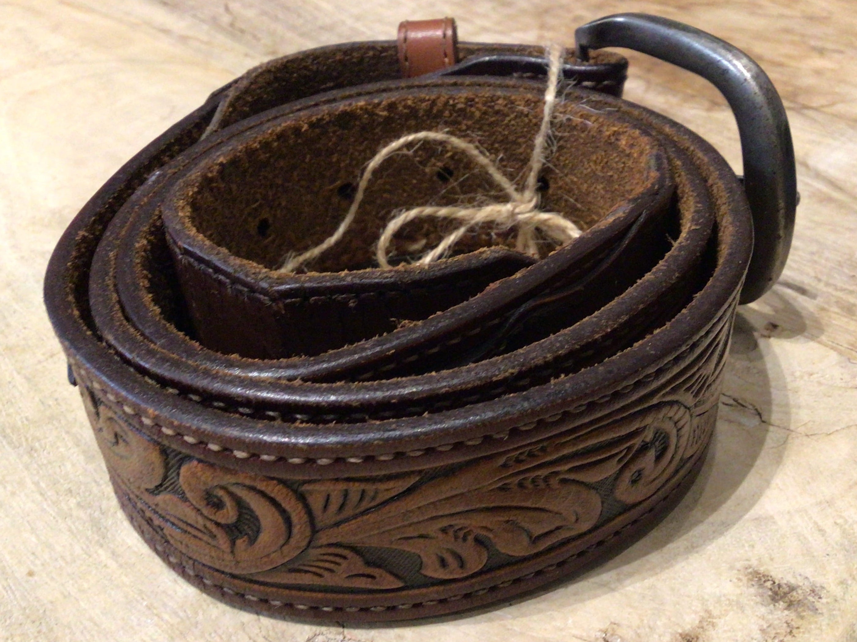 Vintage Fauna Hand Tooled Belt 38”, Sistergolden, Sistergolden