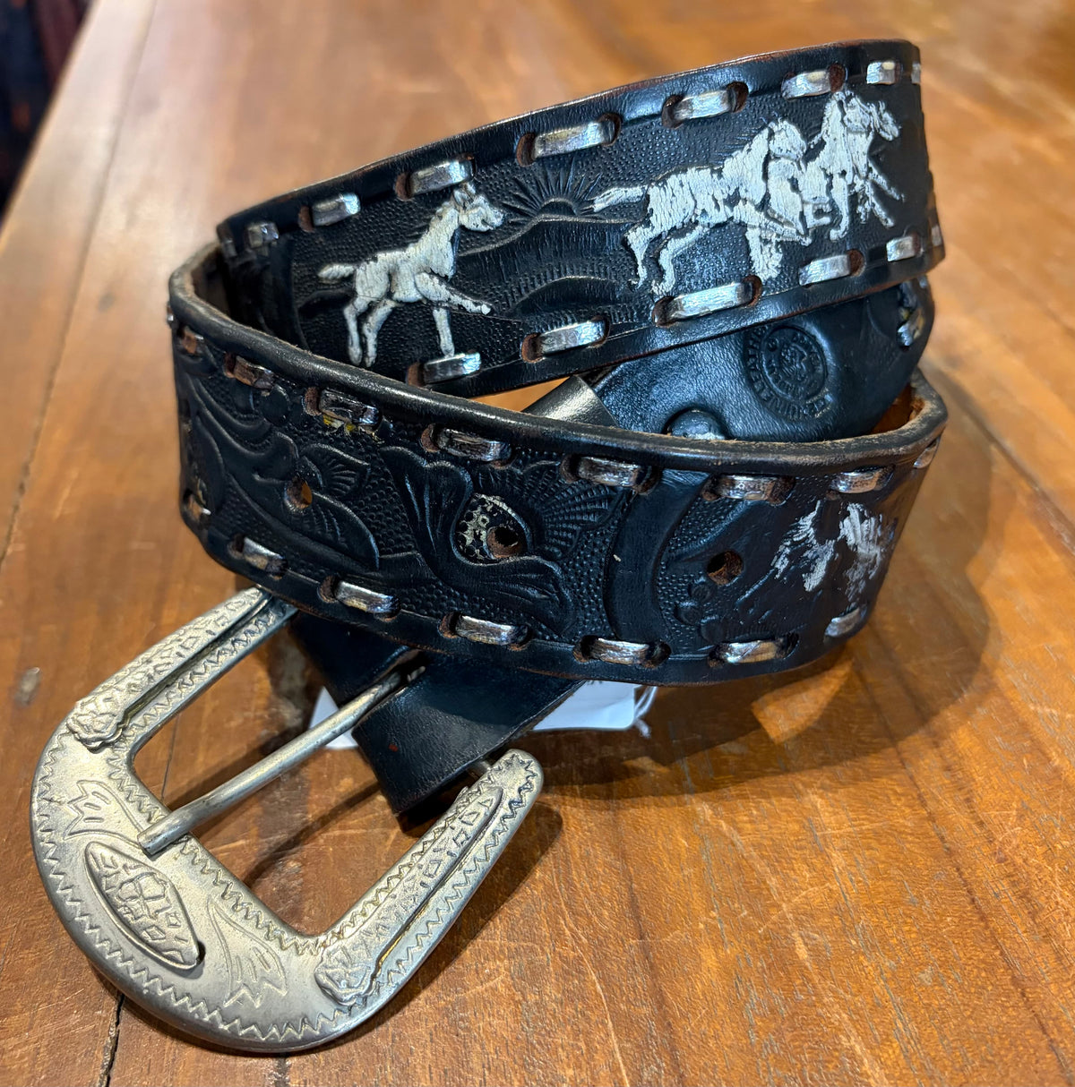 Sistergolden Vintage Horse Hand Tooled Belt 42”