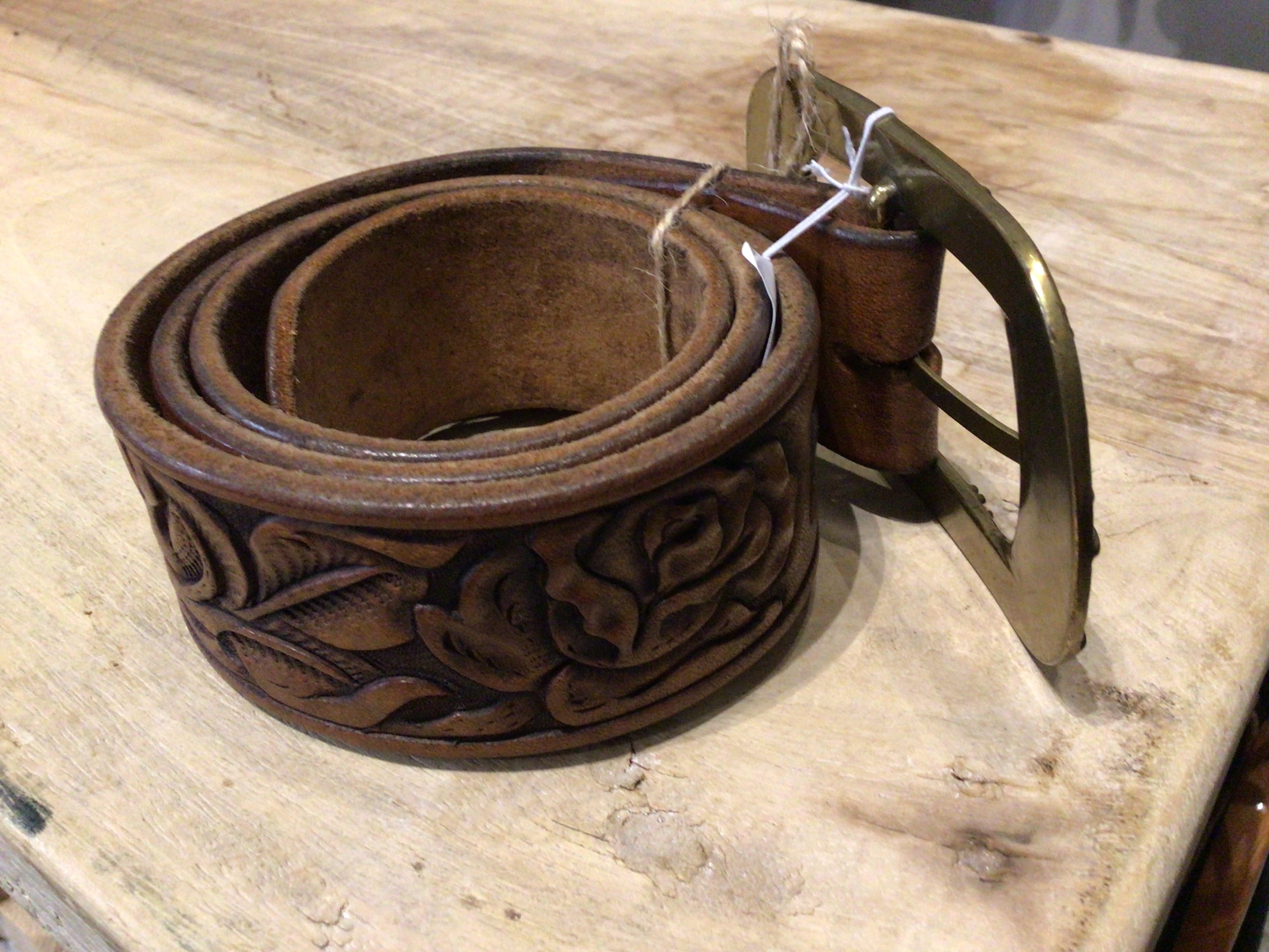 Sistergolden Vintage Rose Hand Tooled Belt 32.5”