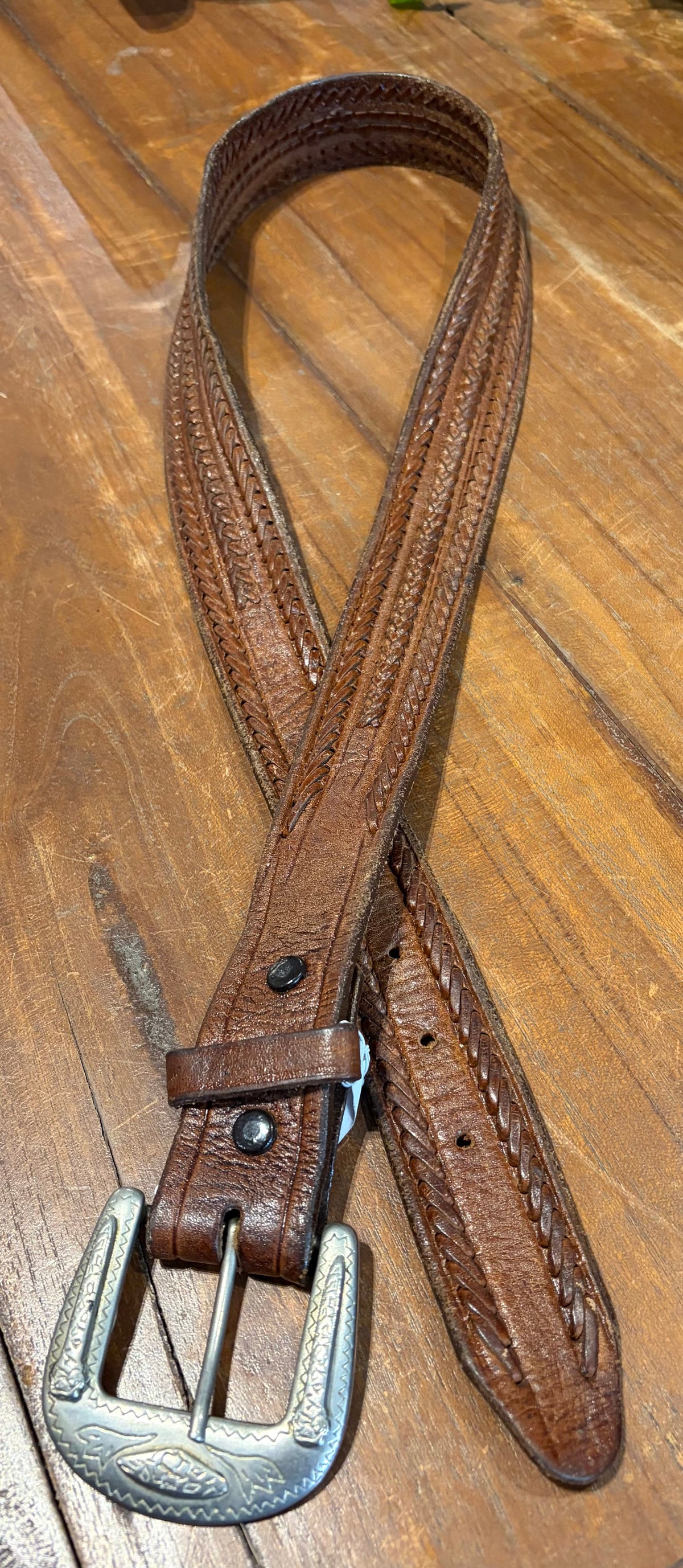 Sistergolden Vintage Thread Hand Tooled Belt 39”