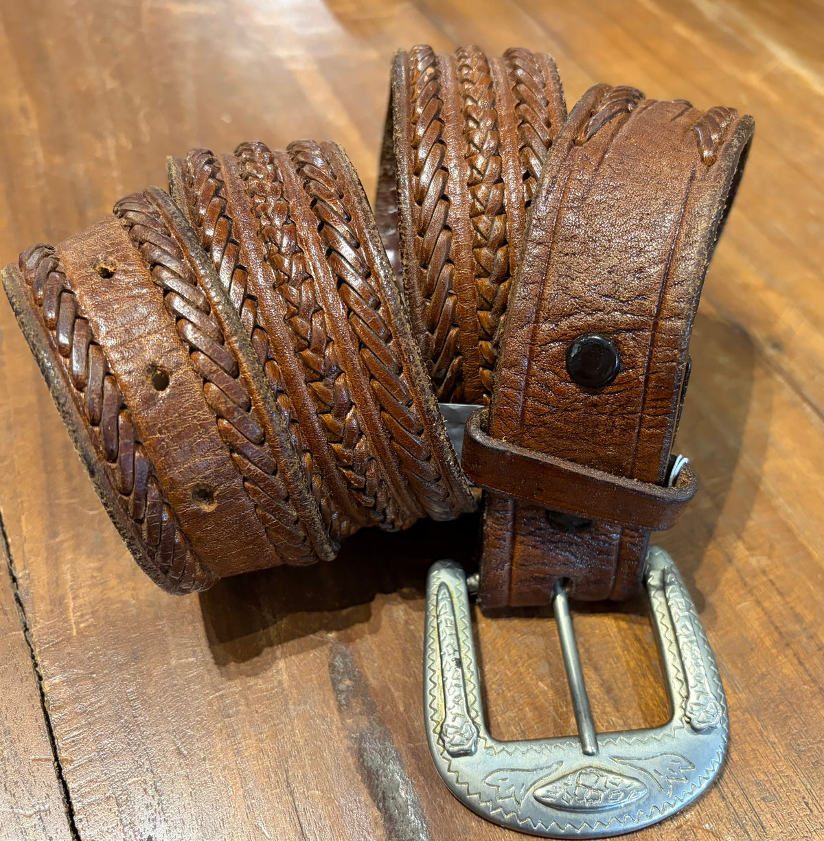 Sistergolden Vintage Thread Hand Tooled Belt 39”