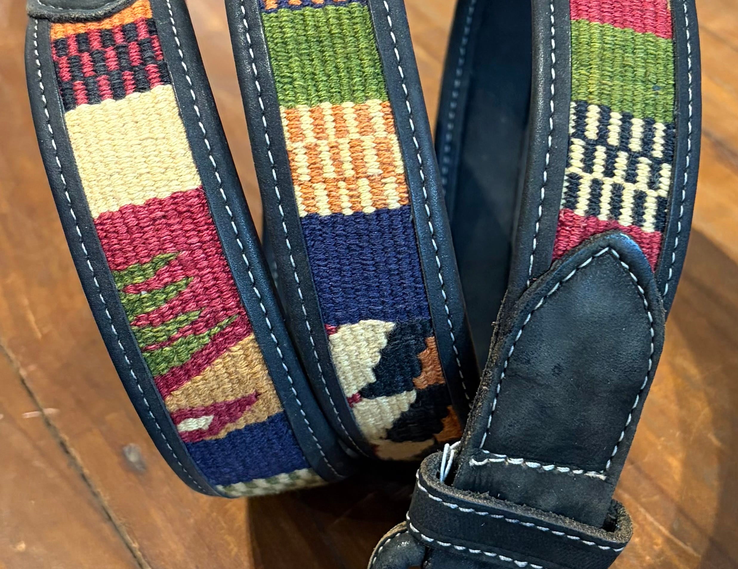 Sistergolden Vintage Wind Guatemalan Belt 40.5