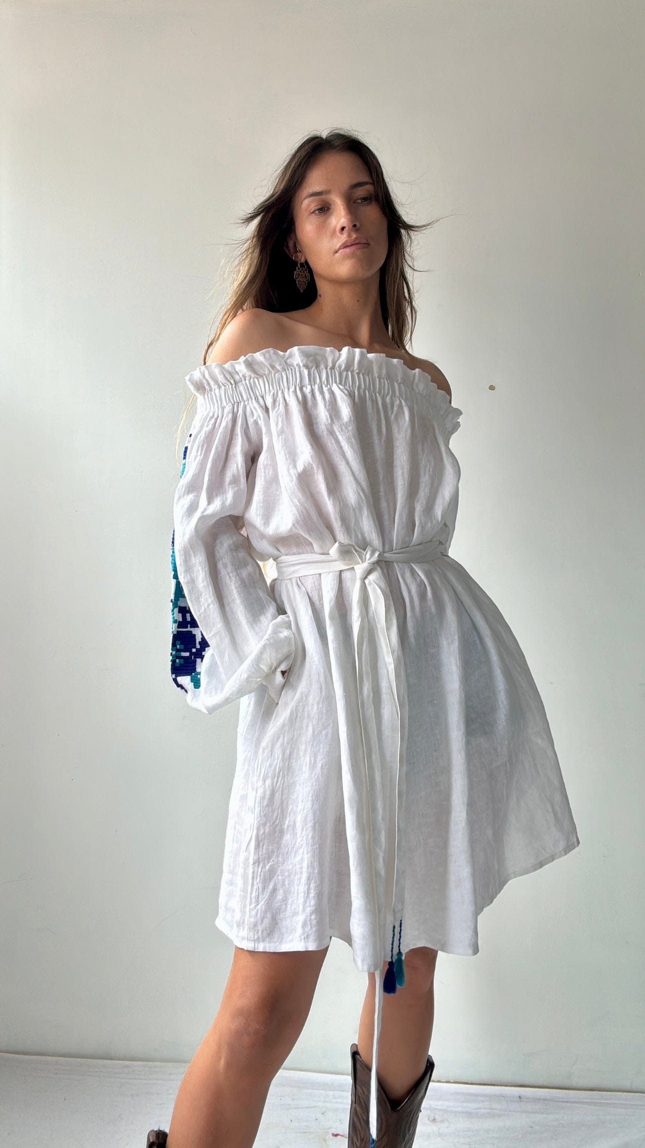 Sistergolden White Linen Dress/Off Shoulder