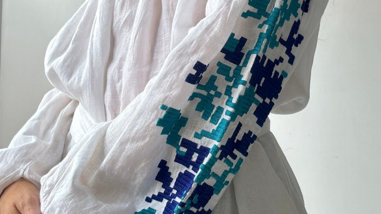 Sistergolden White Linen Dress/Off Shoulder