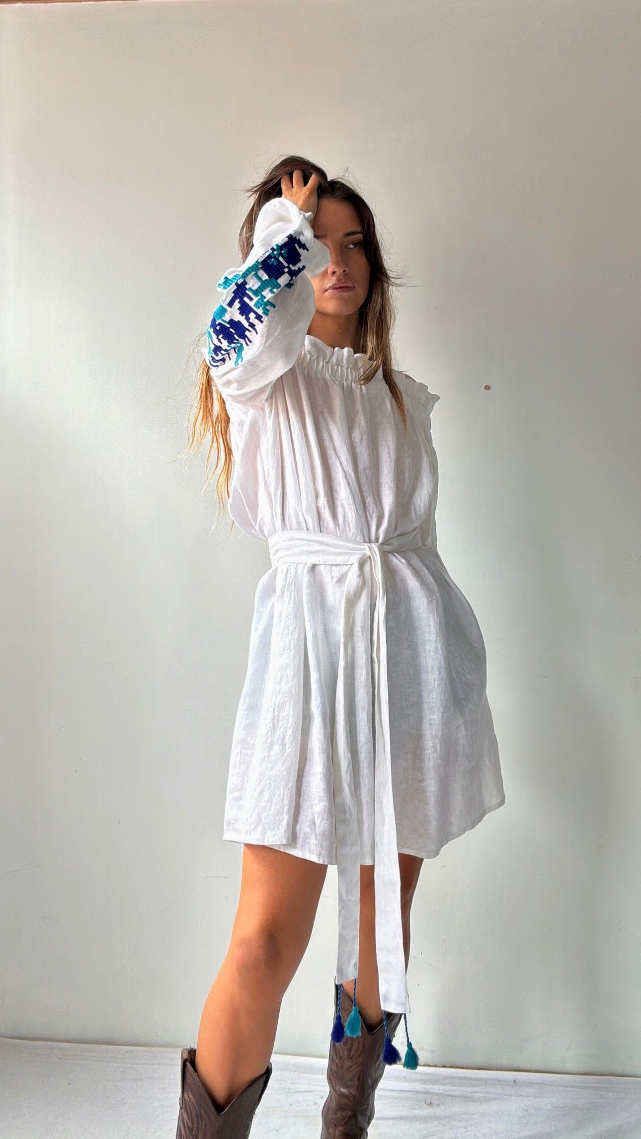 Sistergolden White Linen Dress/Off Shoulder