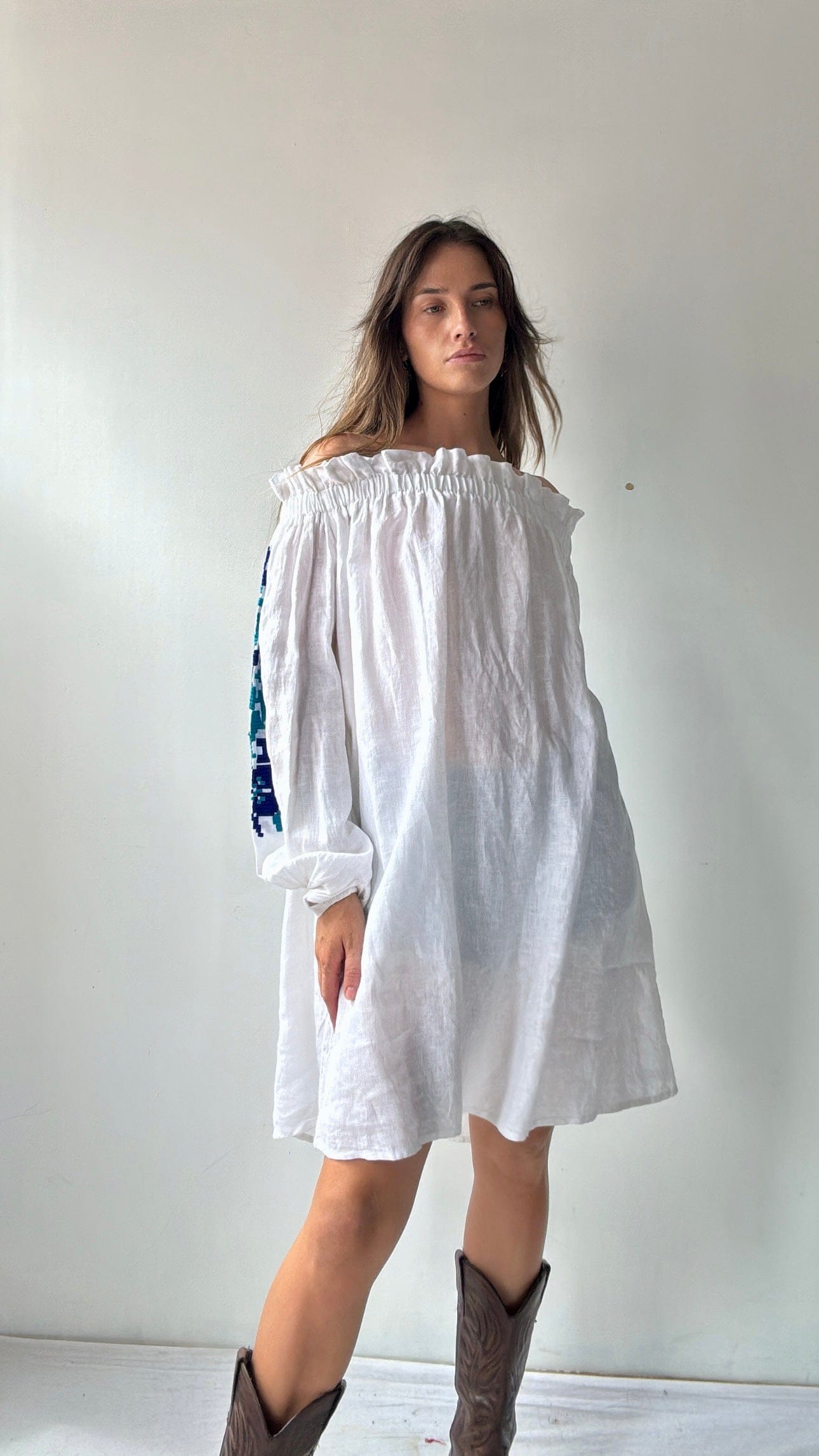 Sistergolden White Linen Dress/Off Shoulder